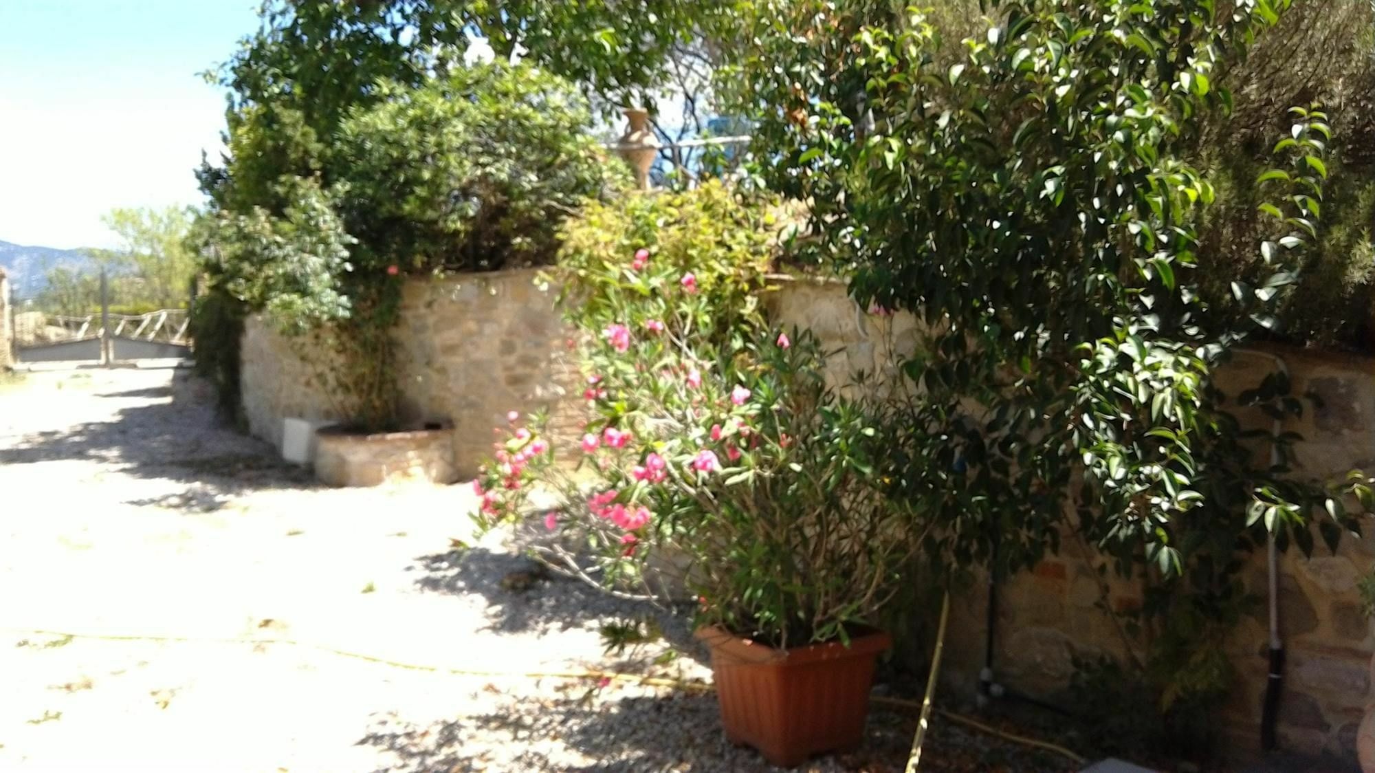 Chalet With One Bedroom In Perugia, With Wonderful Mountain View, Priv Екстериор снимка