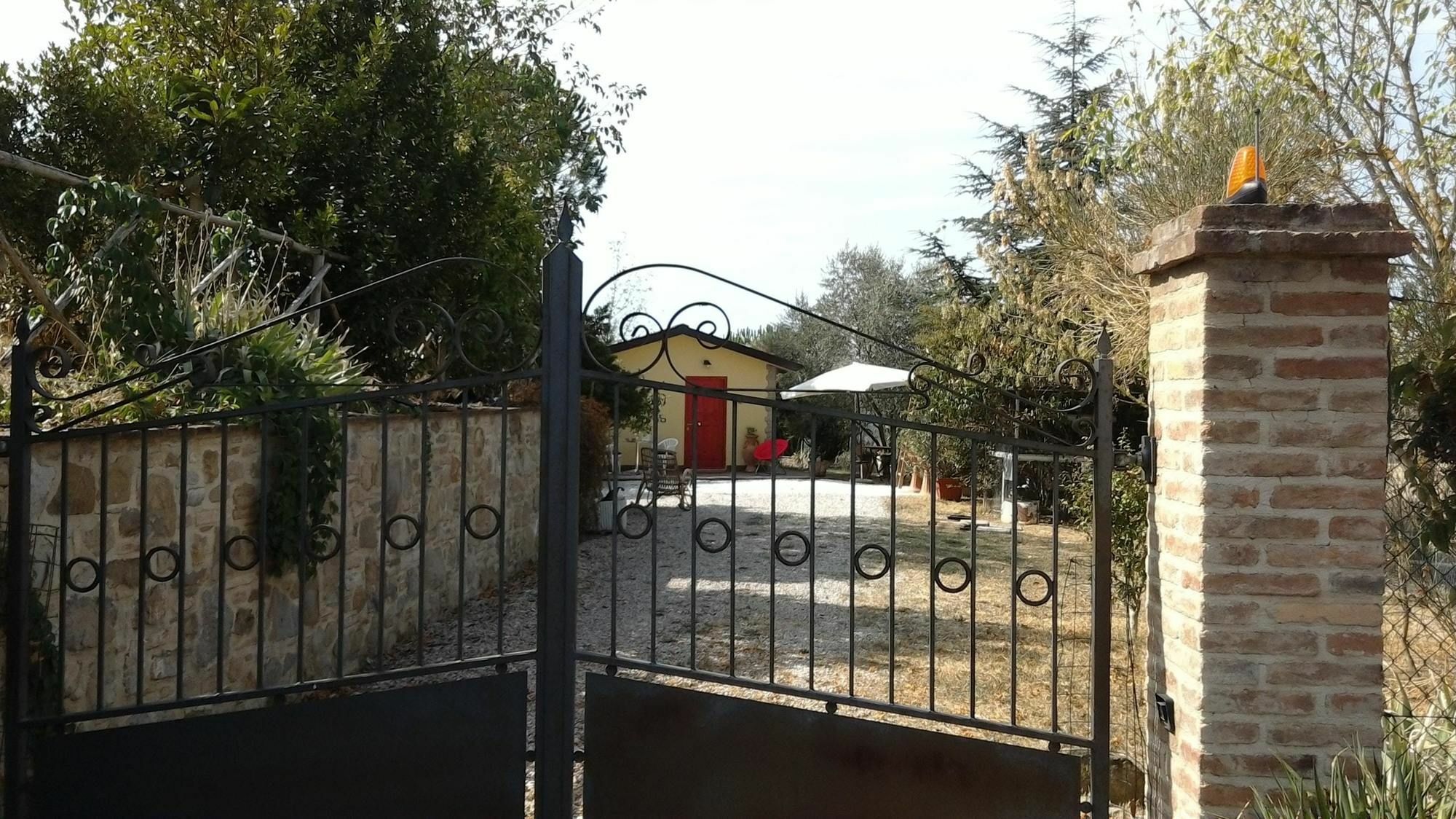 Chalet With One Bedroom In Perugia, With Wonderful Mountain View, Priv Екстериор снимка